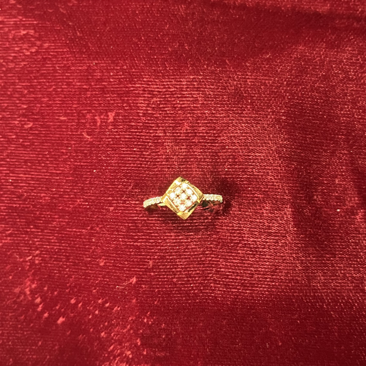 Rhombus Shaped Gold Ring